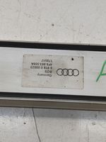 Audi A6 S6 C6 4F Užuolaidos (štorkės) laikiklis 4F9863556A