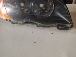 BMW 3 E46 Lampa przednia 106141