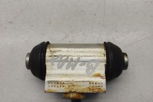 32660959 Ford B-MAX Rear brake cylinder, 10.00 € | RRR 