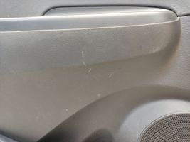 Hyundai Kona I Rivestimento del pannello della portiera anteriore 82370J9000