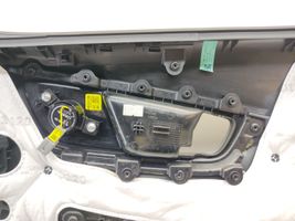 Hyundai Kona I Rivestimento del pannello della portiera anteriore 82370J9000