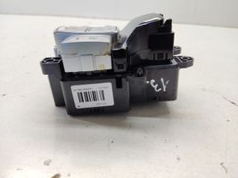 Hyundai Kona I Commutateur / bouton de changement de vitesse 467W0K4900