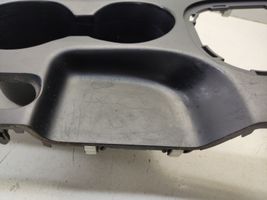 Hyundai ix35 Pavarų perjungimo svirties apdaila (plastikinė) 846522S000