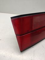 BMW 5 E34 Lampy tylnej klapy bagażnika 1384012R