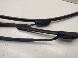 KIA Optima Windshield/front glass wiper blade 2582