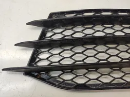 Audi A5 8T 8F Grille inférieure de pare-chocs avant 8J0807682