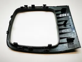 Ford Mondeo MK IV Rivestimento in plastica cornice della leva del cambio 7S71A044H82