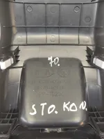 KIA Stonic Kita centrinė konsolės (tunelio) detalė 84670H8000