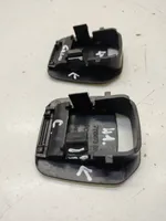 BMW 1 E81 E87 ISOFIX крышка 7118673