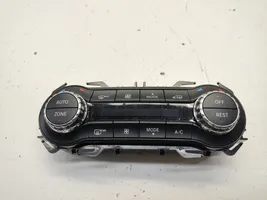 Mercedes-Benz A W176 Panel klimatyzacji A2469003816