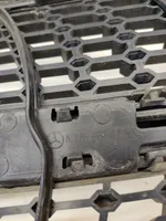 Mercedes-Benz A W176 Front grill A0008880060