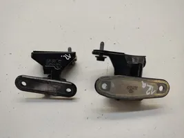 Mercedes-Benz A W176 Kit de charnières de porte arrière A046572