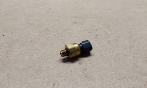 Ford Focus Oil pressure sensor 1076646