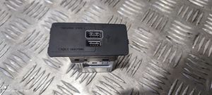 Volvo XC90 USB-Anschluss 31407038