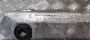 Mercedes-Benz GL X166 Staffa di montaggio del radiatore A1666200315