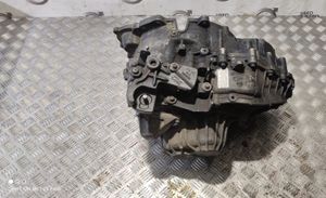 Volvo V70 Mechaninė 6 pavarų dėžė 666R7002BC