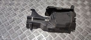 Volvo S60 Conducto/guía del intercooler 31353047