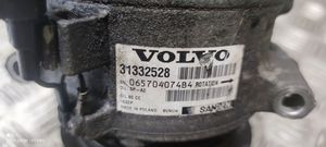 Volvo S60 Ilmastointilaitteen kompressorin pumppu (A/C) 31332528