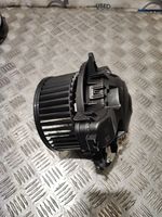 BMW 2 F22 F23 Ventola riscaldamento/ventilatore abitacolo 9276112