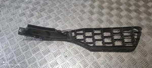 Maserati Quattroporte Grille calandre supérieure de pare-chocs avant 670071072