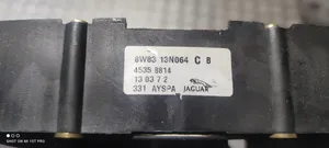 Jaguar XF X250 Rankenėlių komplektas 8W8313N064