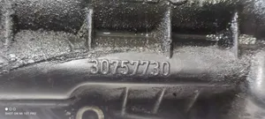 Volvo V60 Support de filtre à huile 30757730
