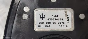 Maserati Quattroporte Antenne GPS 670076139