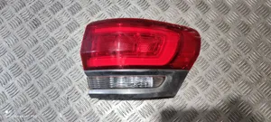 Jeep Grand Cherokee Luz trasera/de freno P68236132AC