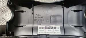 Jaguar XE Garniture de colonne de volant GX733F902
