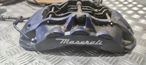 Maserati Quattroporte Bremsscheiben und Bremssättel eingestellt 067