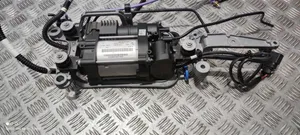 Porsche Macan Air suspension compressor/pump 95B616006C