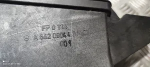 Mercedes-Benz CLS C218 X218 Scatola del filtro dell’aria A6420904401
