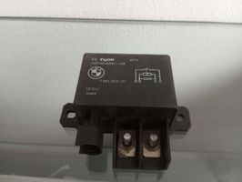 BMW 5 F10 F11 Coolant fan relay 7661503