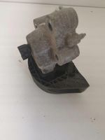 Renault Clio IV Support, suspension du moteur Array