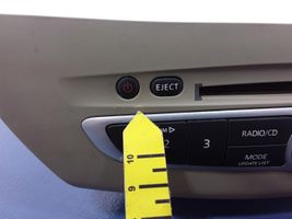 Renault Laguna III Panel / Radioodtwarzacz CD/DVD/GPS 281150007R
