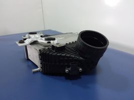 BMW M4 F82 F83 Chłodnica powietrza doładowującego / Intercooler 7846235