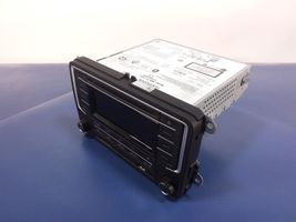 Volkswagen Cross Polo Radio / CD/DVD atskaņotājs / navigācija 6RF035184B