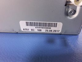 Volkswagen Cross Polo Radio / CD/DVD atskaņotājs / navigācija 6RF035184B