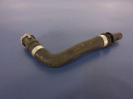 Volvo V40 Tubo flessibile del liquido di raffreddamento del motore 31319843