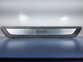 BMW 7 F01 F02 F03 F04 Garniture de marche-pieds 7181015