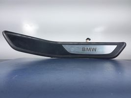 BMW 7 F01 F02 F03 F04 Jalkatilan sivukoristelista 8046290