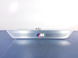 BMW 7 G11 G12 Garniture de marche-pieds 8061028