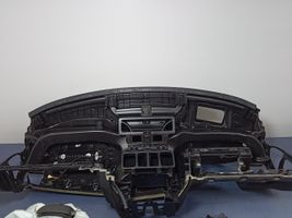 Volvo S90, V90 Panelė 31403964