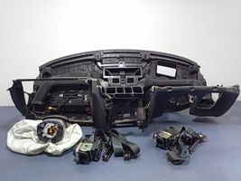 Volvo S90, V90 Panelė 31403964