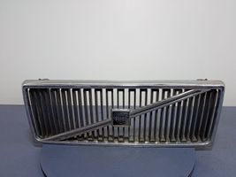 Volvo 740 Front grill 1