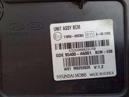 Hyundai i30 Muut ohjainlaitteet/moduulit 95400-A6001