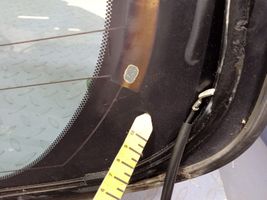 Toyota Avensis T270 Heckfenster Heckscheibe 