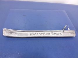 Mercedes-Benz S W222 Moldura lateral zona de pies A2226803735