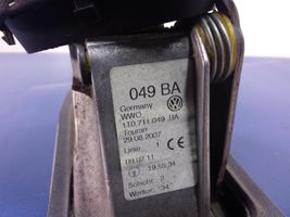 Volkswagen Touran II Asta della leva del cambio 1T0711049BA