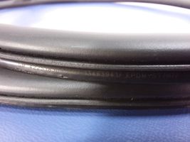 Opel Insignia A Front door rubber seal 13463941